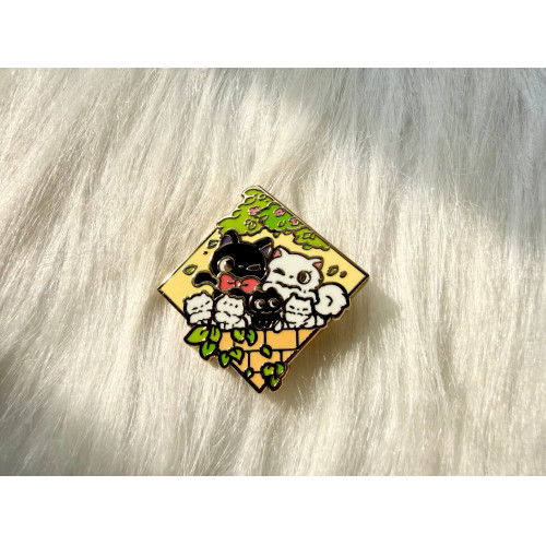 Diamond Jiji Lily Family Enamel Pin (Seconds Grade)