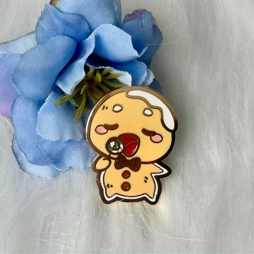 Gingerbread Man Enamel Pin (Grade A)